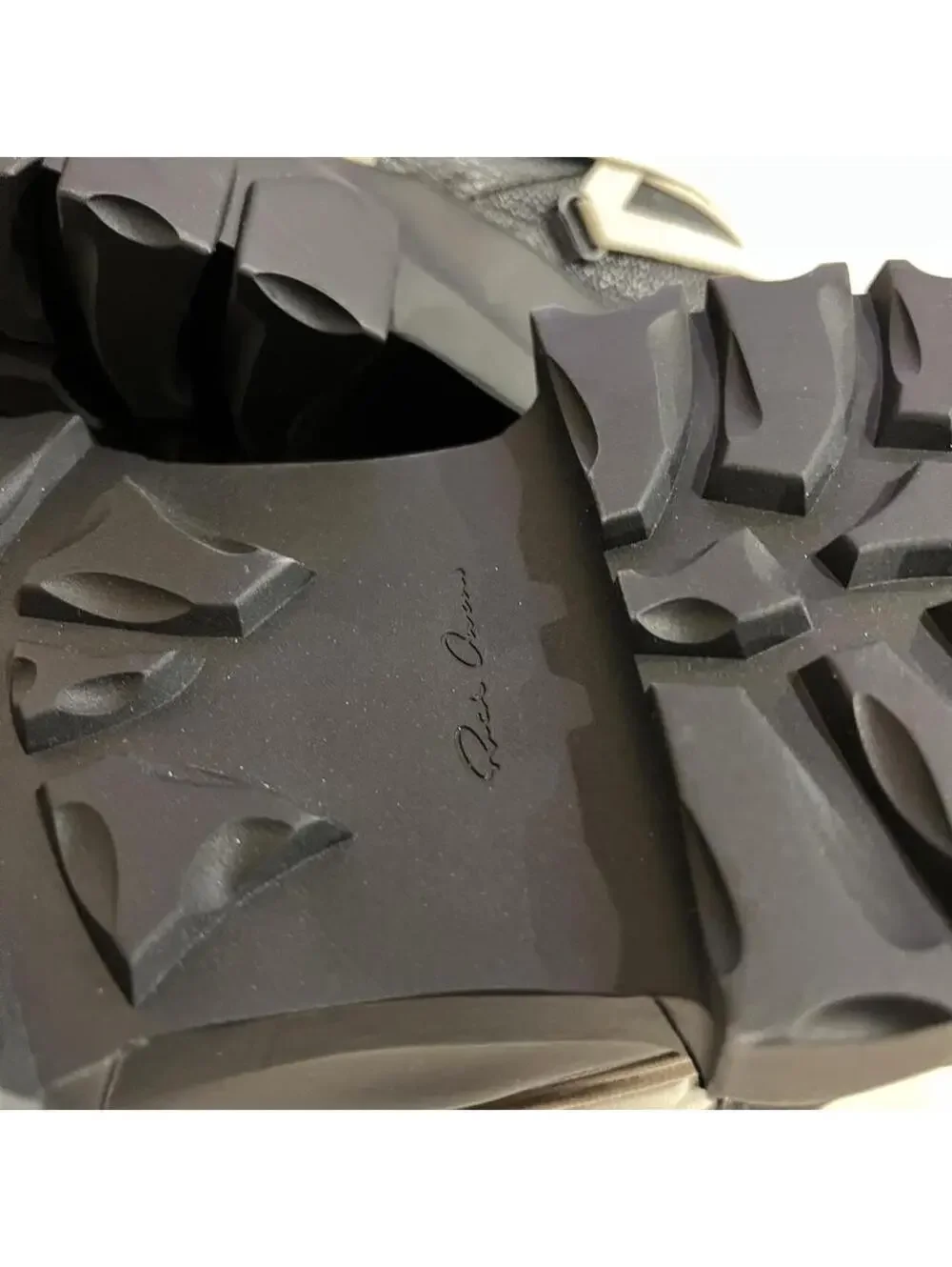 Rick Owens Men's Black and Grey Boot